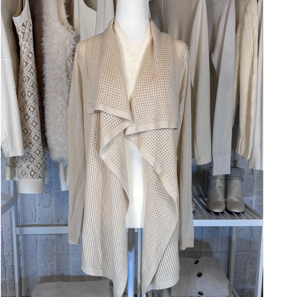 Ann Taylor Women's Size M Cream Open Front Lightweight Cardigan Sweater #0001 - Picture 1 of 6